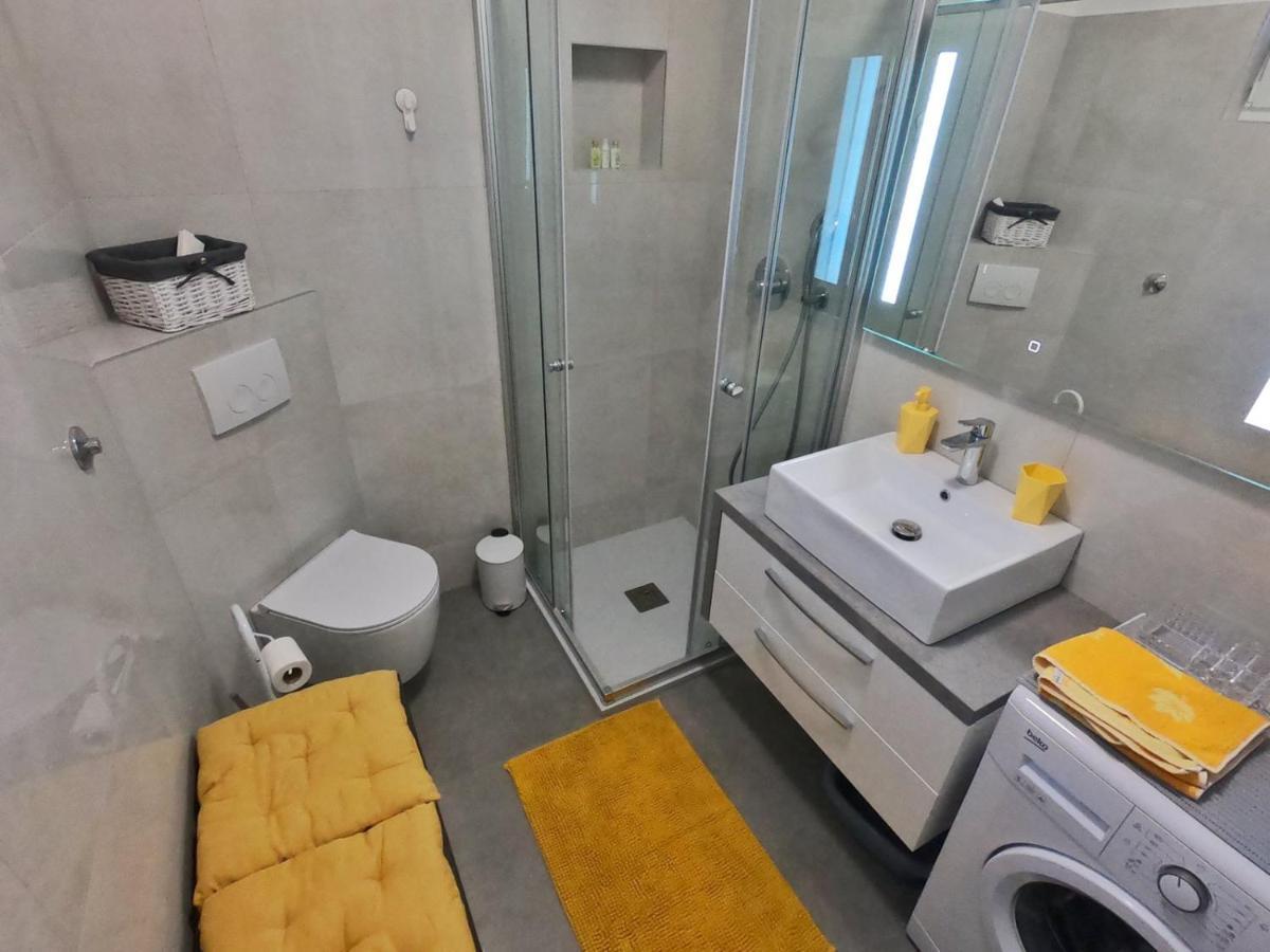 13 Apartmán